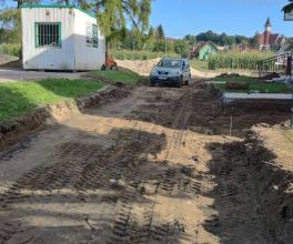 geodezyjna-obsluga-budowa-drog-parkingow (19).jpg